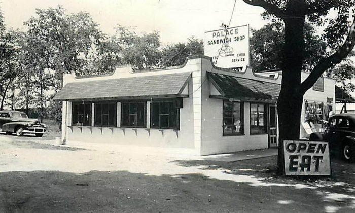 Palace Sandwich Shop - Old Photo (newer photo)